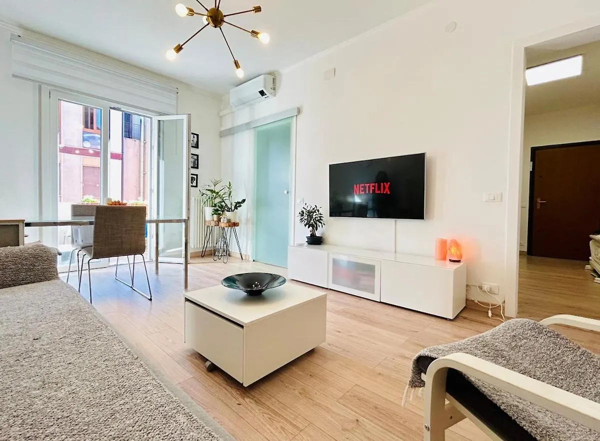 10 Min To Venice Modern & Cozy Apartment 0*,  Italien